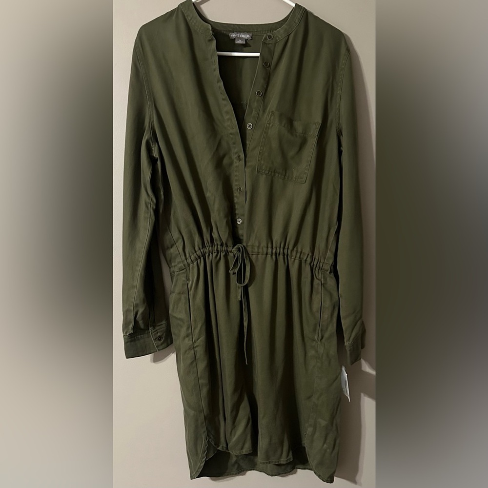 FALLS CREEK Size MEDIUM Army Green Long Sleeve Dress with drawstring.